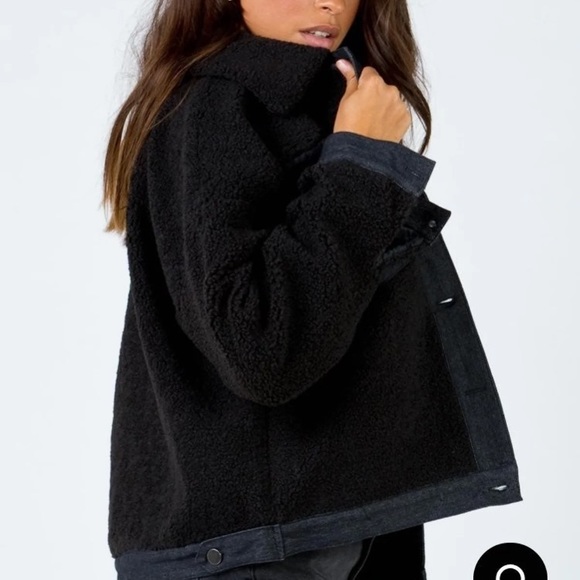 The oda jacket do not buy - Picture 3 of 9